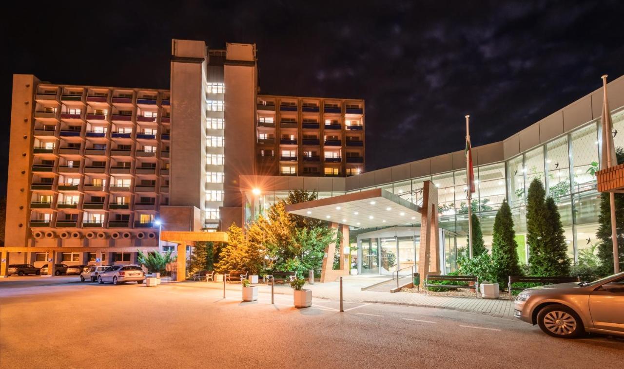 Hunguest Hotel Gyula Εξωτερικό φωτογραφία