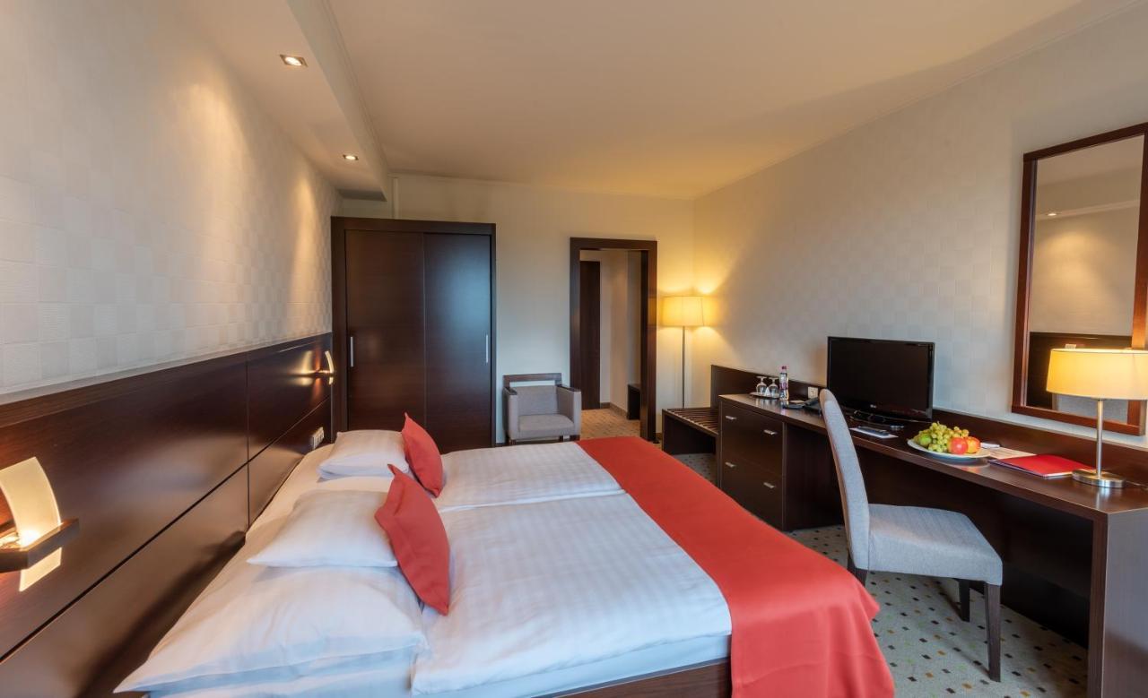 Hunguest Hotel Gyula Εξωτερικό φωτογραφία