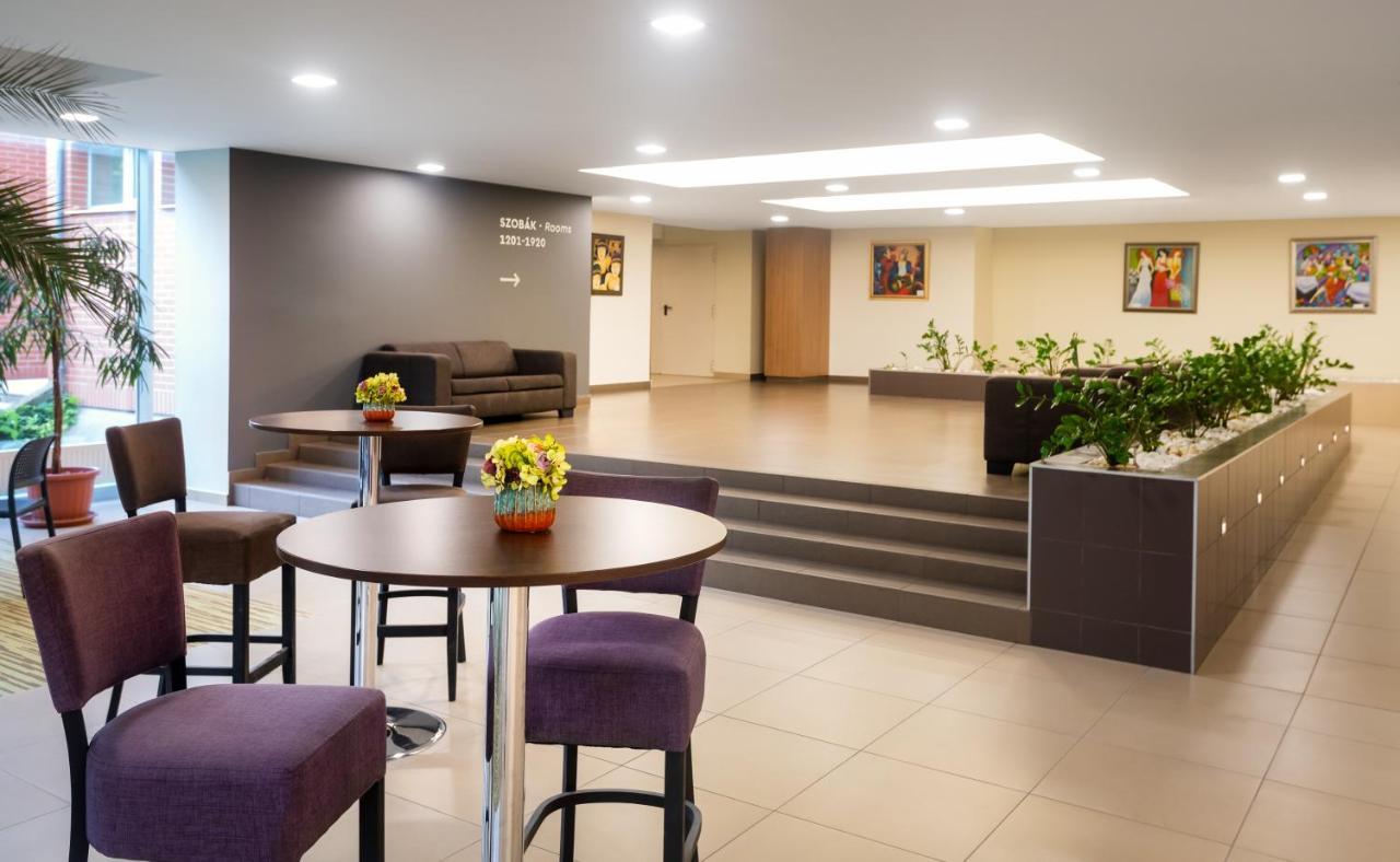 Hunguest Hotel Gyula Εξωτερικό φωτογραφία