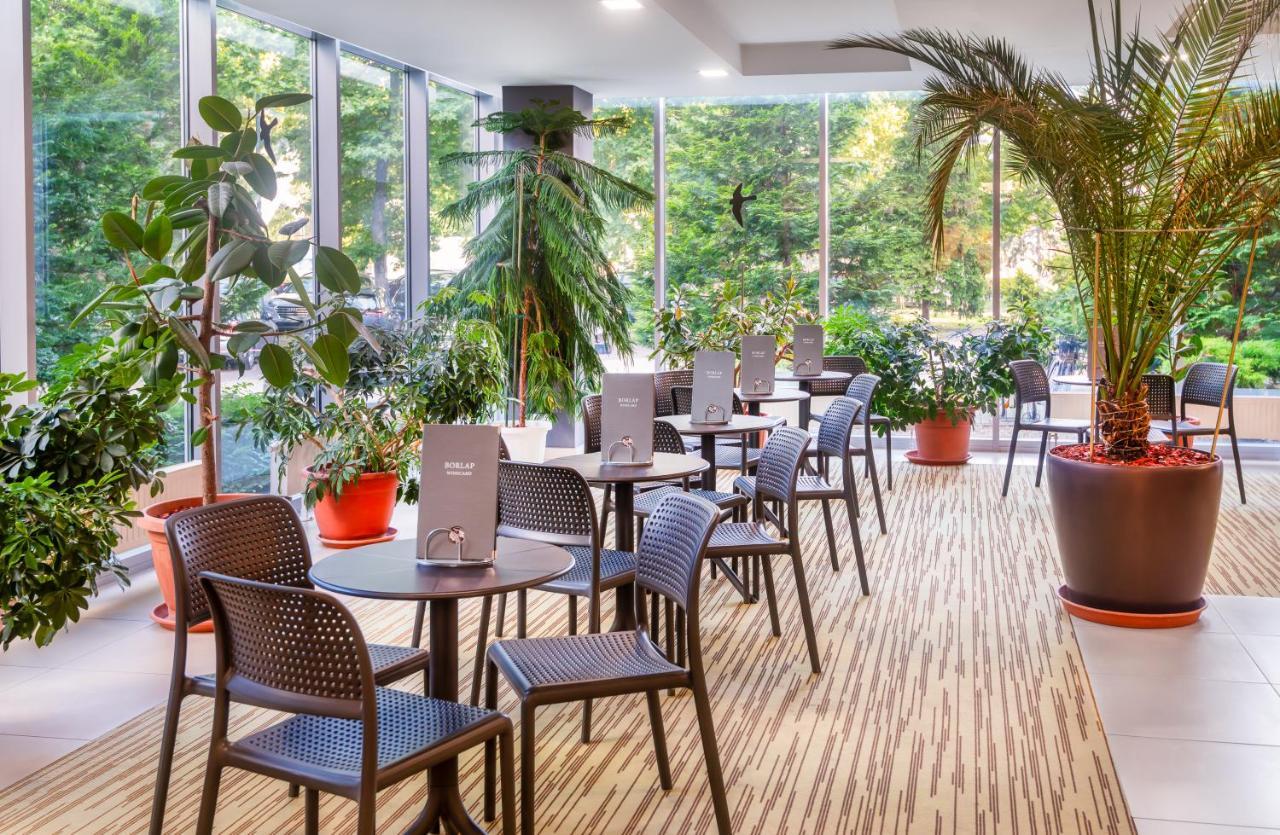 Hunguest Hotel Gyula Εξωτερικό φωτογραφία
